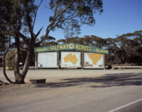 PHOTOAustralia_TrentMitchell_AustralianLustre_AUEmbassyinParisExhibition00005